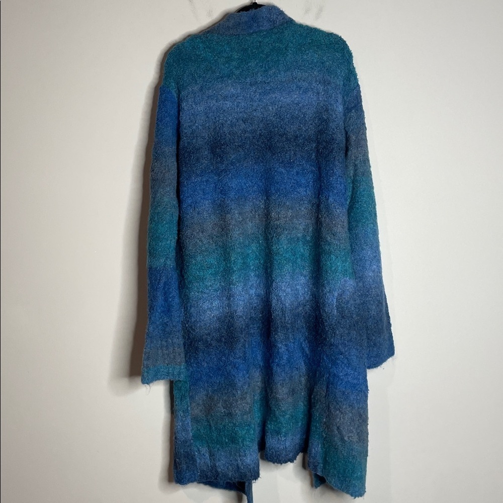 AEMI+CO | Women’s Blue Soft Fuzzy Ombre Longline Cardigan Size Large NWT - Picture 5 of 5